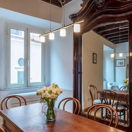 Tucked Away And Quiet By Piazza Navona - Fromhometorome Apartment Rome
